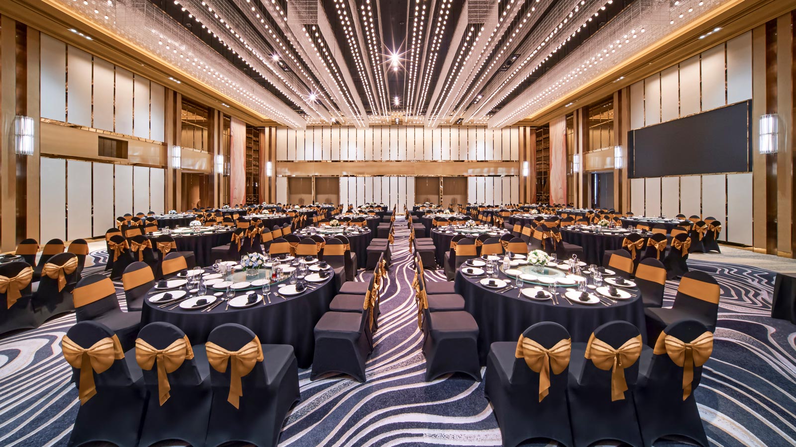 Phòng họp, ballroom & không gian sự kiện